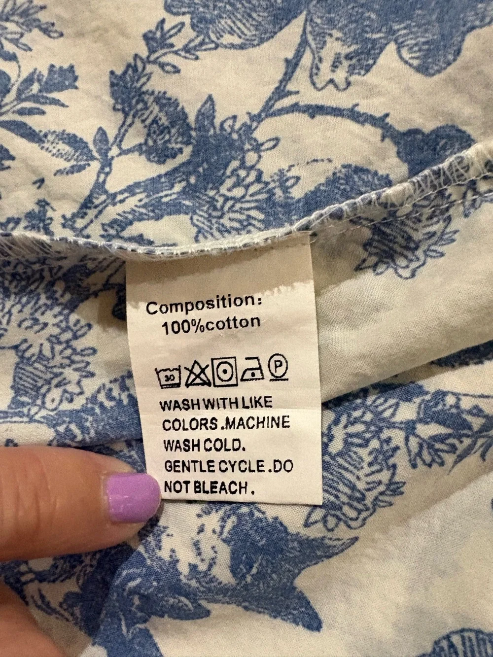 Toile Cotton Viney Floral Print Blue and White Floral Short-Sleeve Women's Top